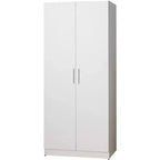 Armadio contemporaneo in legno con appendiabiti e cinque ripiani in bianco