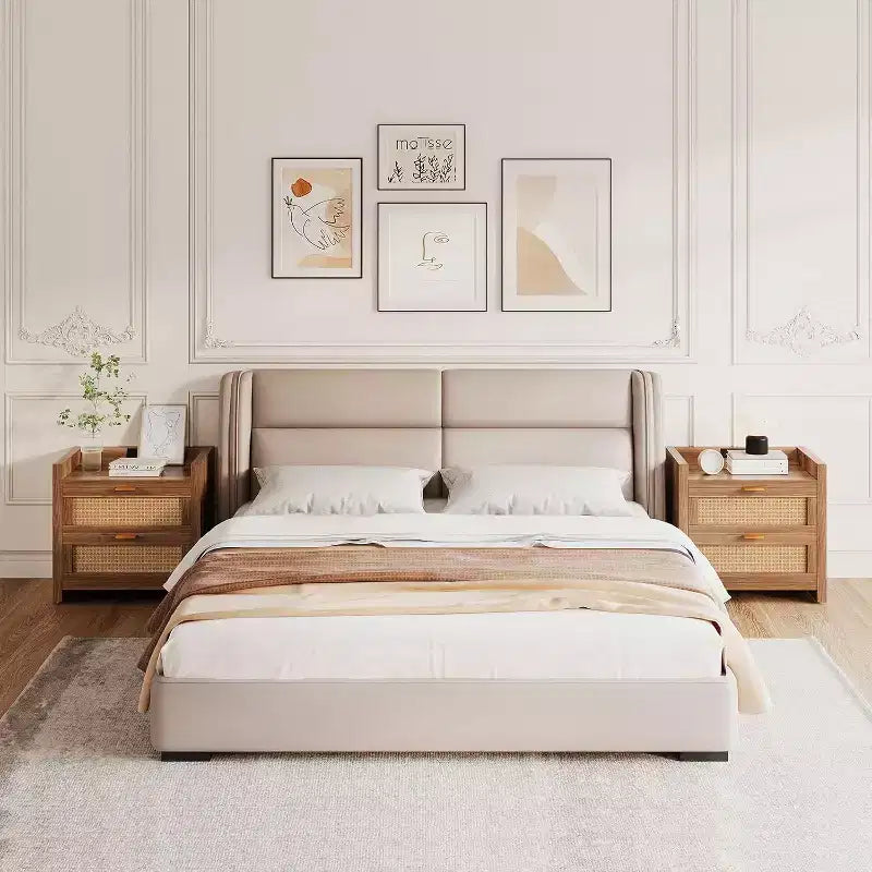 Comodino in Rattan con 2 Cassetti e Stazione di Ricarica, Tavolino da Notte Largo 60 cm