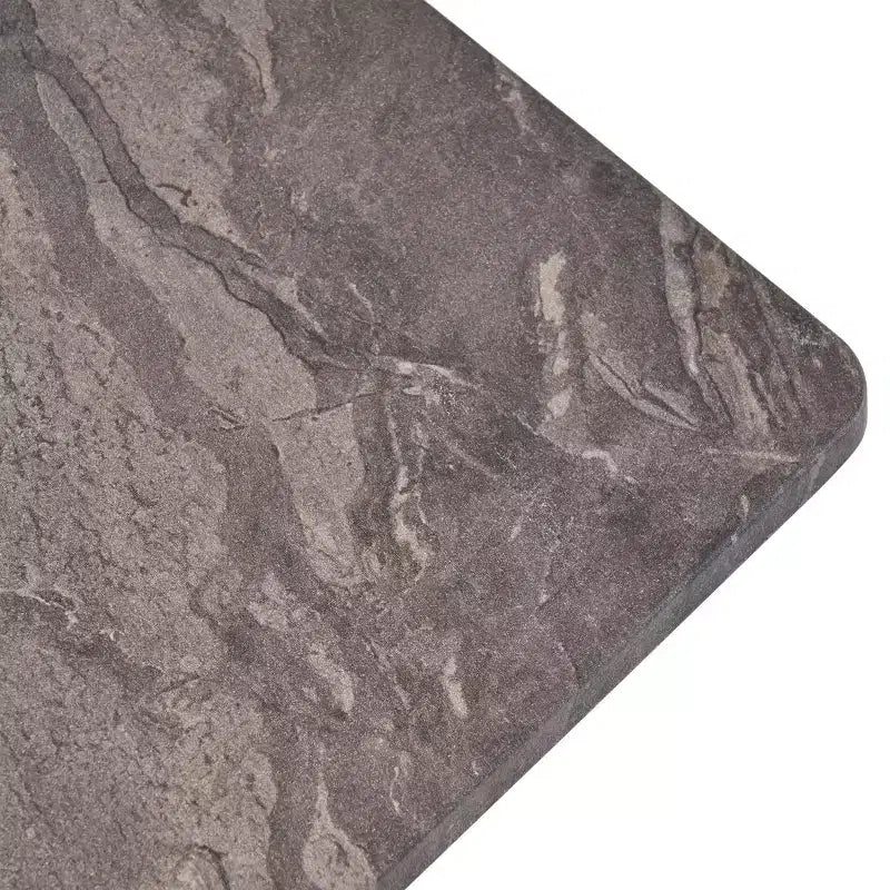 Tavolo da pranzo alto con gambe in legno di gomma per piccoli spazi