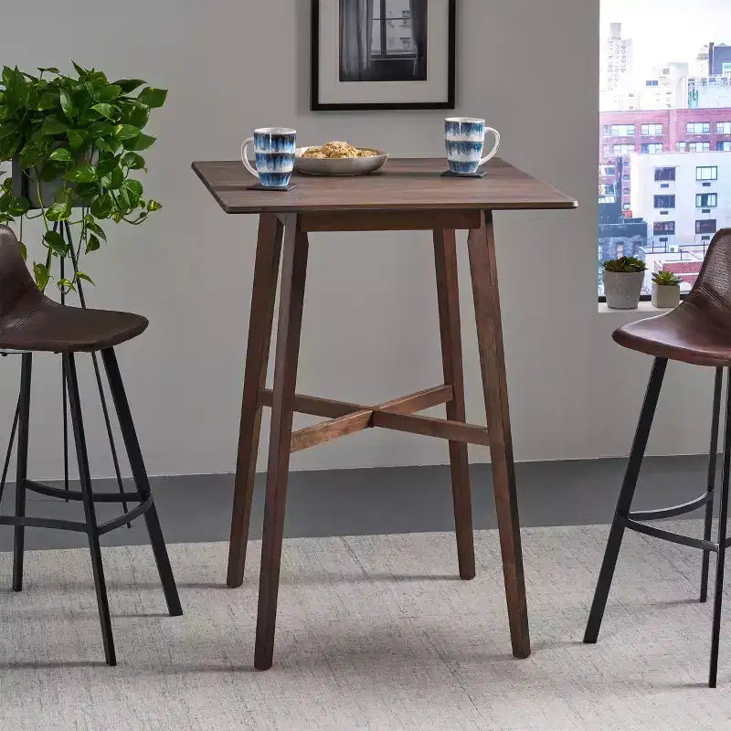 Tavolo da pranzo alto con gambe in legno di gomma per piccoli spazi