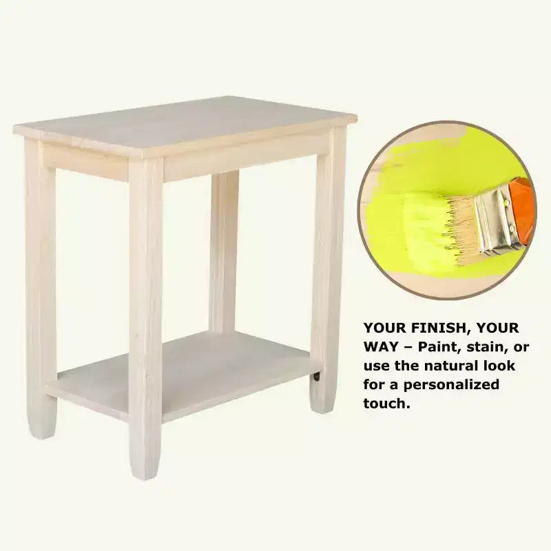 Tavolino d'appoggio solido in Parawood con ripiano inferiore, beige