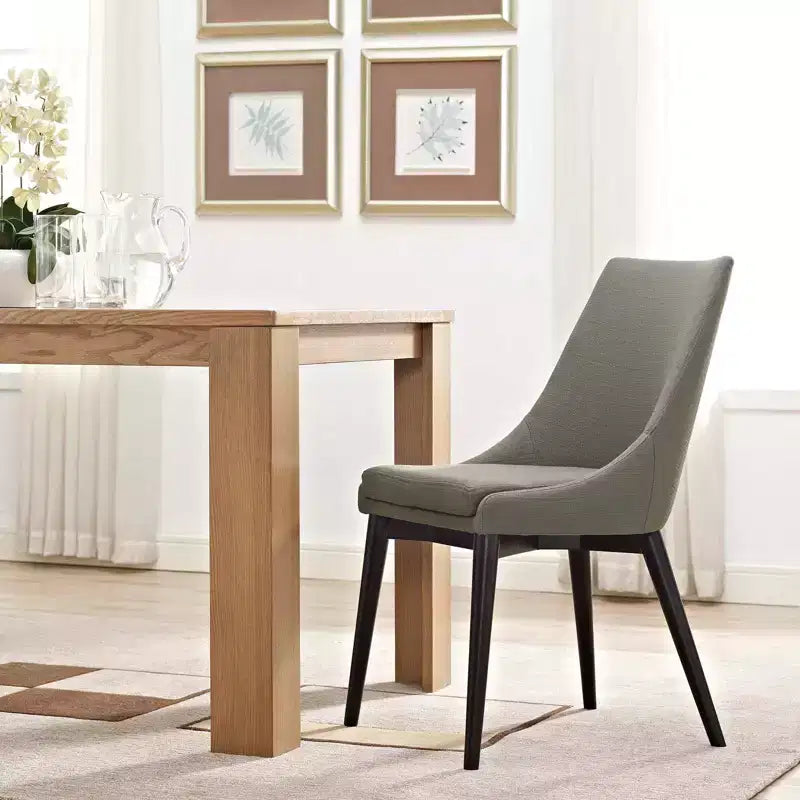 Sedia da pranzo con rivestimento in tessuto