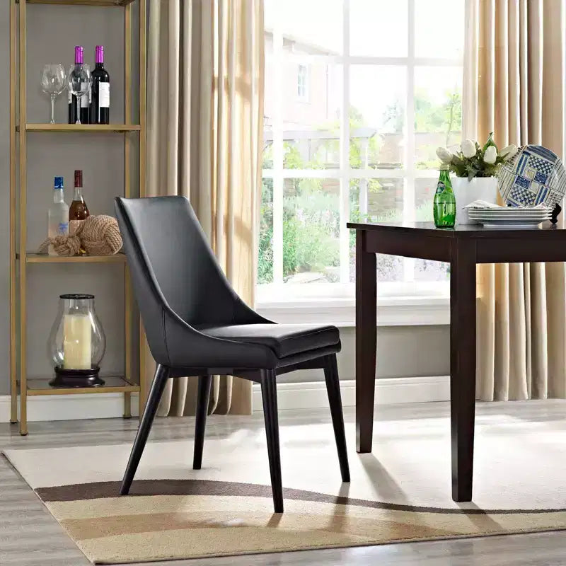 Sedia da pranzo con rivestimento in tessuto